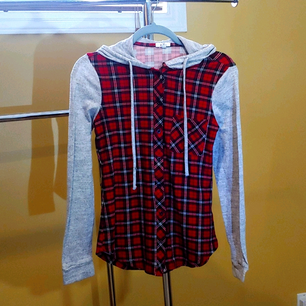 Long sleeve shirt